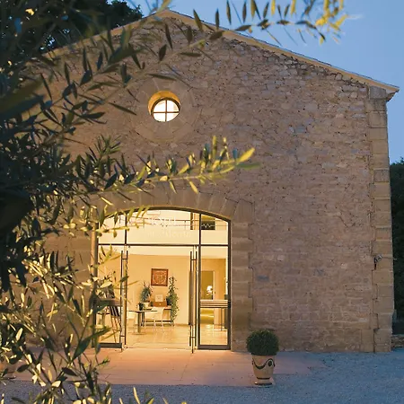 Le Pré Galoffre 3* Nîmes