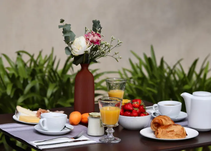 Hotel Le Pré Galoffre Nîmes